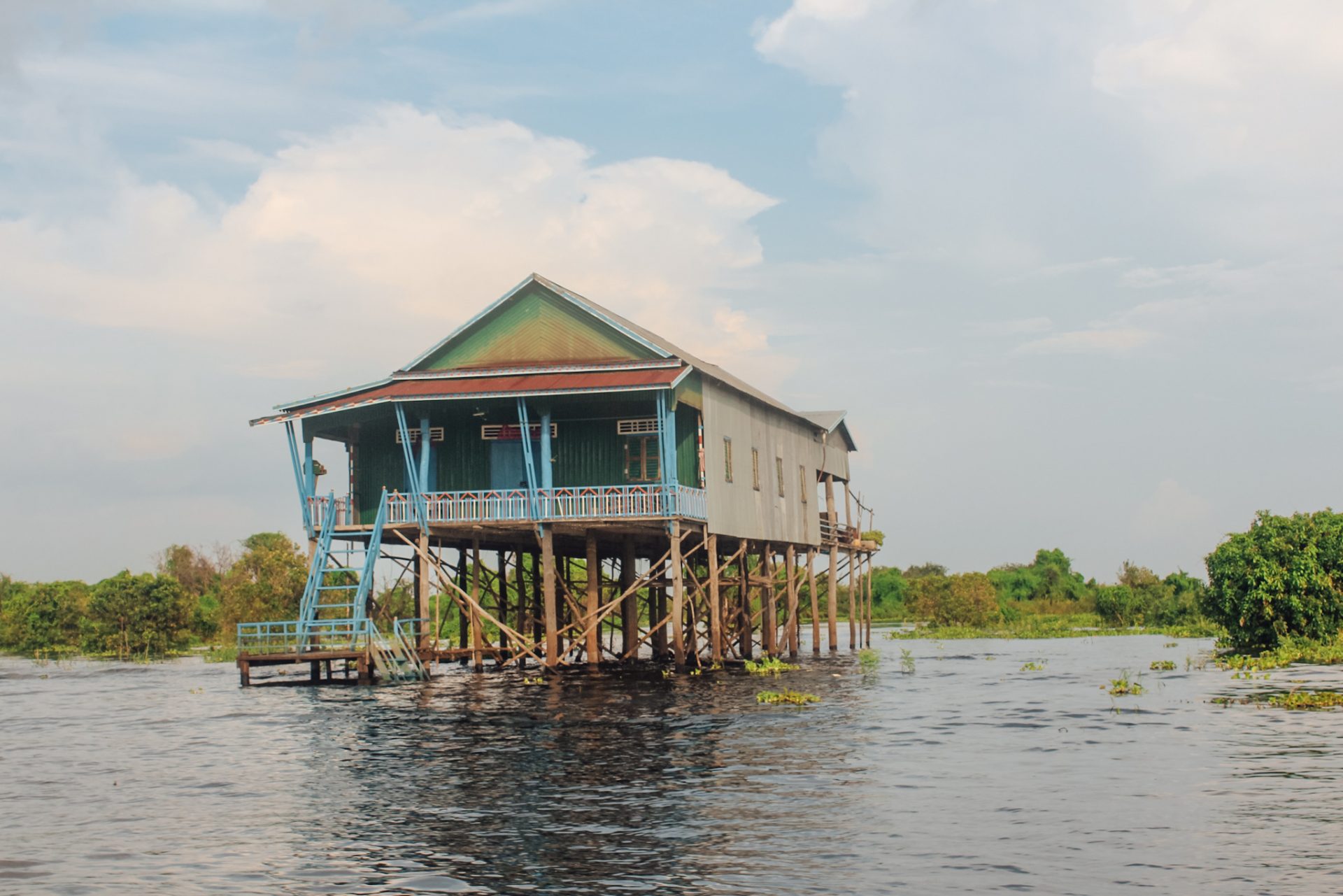 village flottant siem reap cambodge